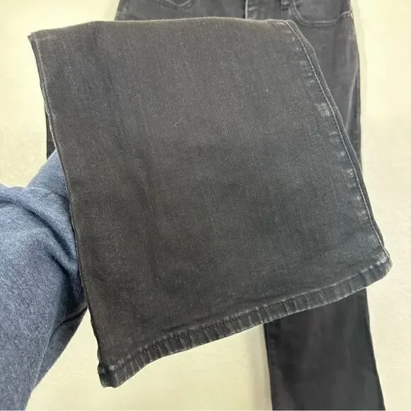 Elizabeth & James High rise flare jeans in black size 6-28 - Picture 8 of 10